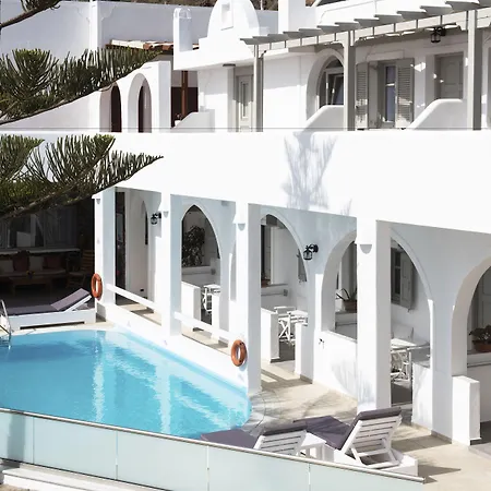 Galinia Aparthotel 4*