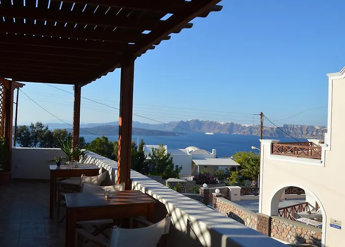 Aparthotel Galinia Akrotiri (Santorini)