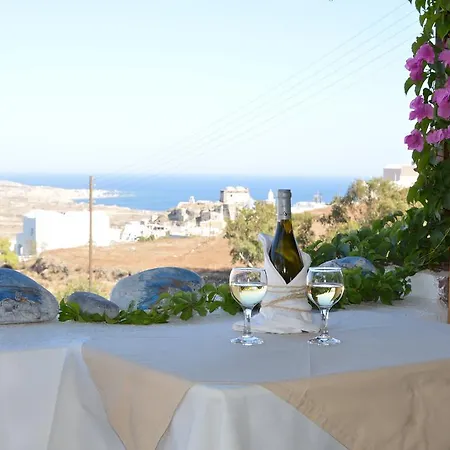 Galinia Aparthotel 4*