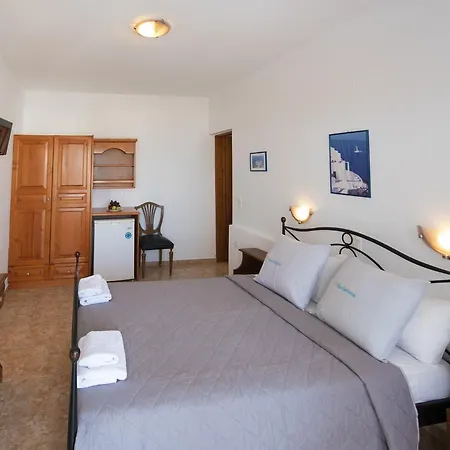 Galinia Aparthotel 4*