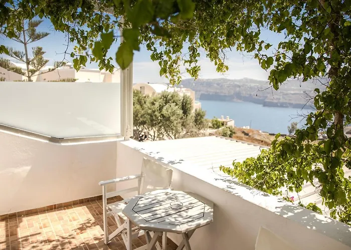 加利尼亚别墅酒店 4*