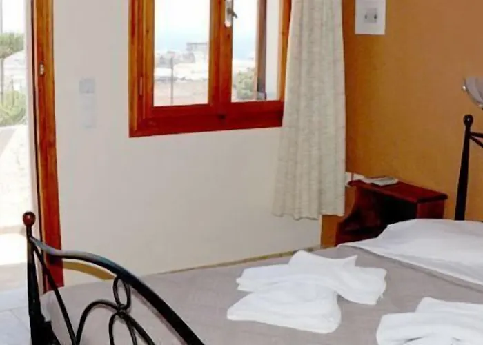 加利尼亚别墅酒店 Akrotírion