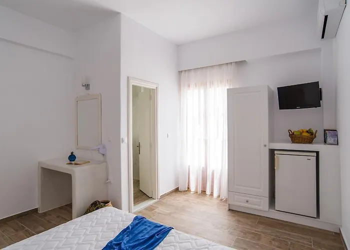 加利尼亚别墅酒店 4*