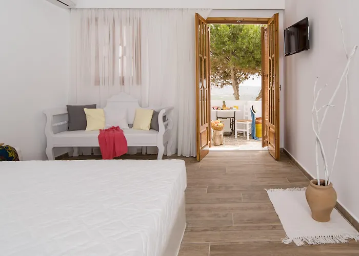 Galinia Aparthotel 4*