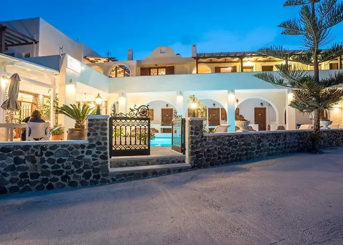 加利尼亚别墅酒店 4*