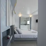 מלון דירות Galinia 4*